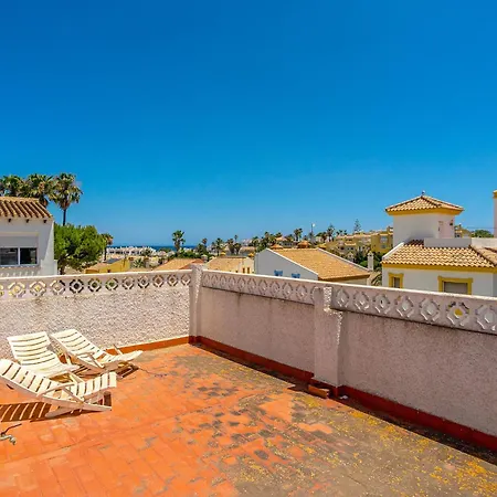 Villa He Carmen-zenia *
